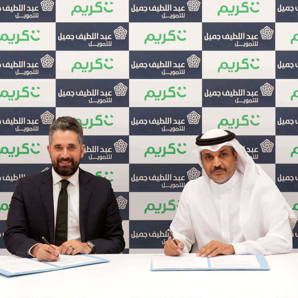 Ahmad Arrabi, General Manager, Careem Saudi Arabia, and Dr. Khalid Al Karimy, CEO, Abdul Latif Jameel Finance launching new finance program for Careem Captains in Saudi Arabia
